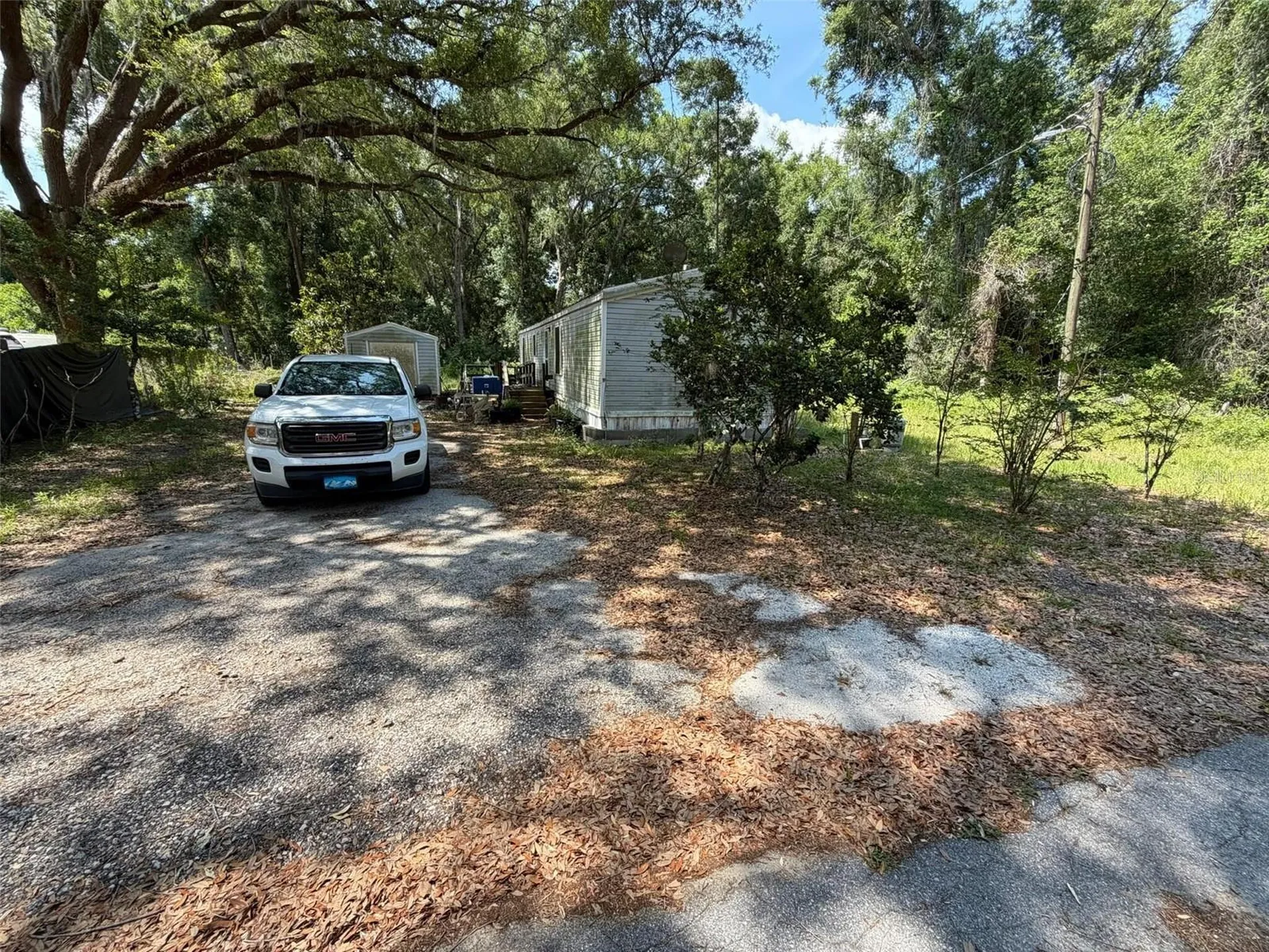 369 Cr 552n Bushnell FL 33513