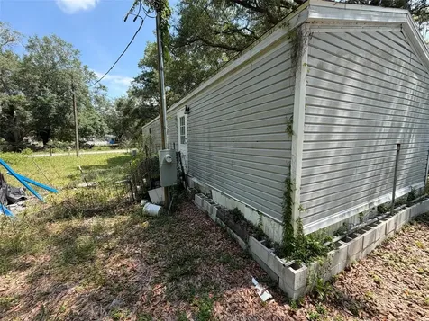 369 Cr 552n Bushnell FL 33513