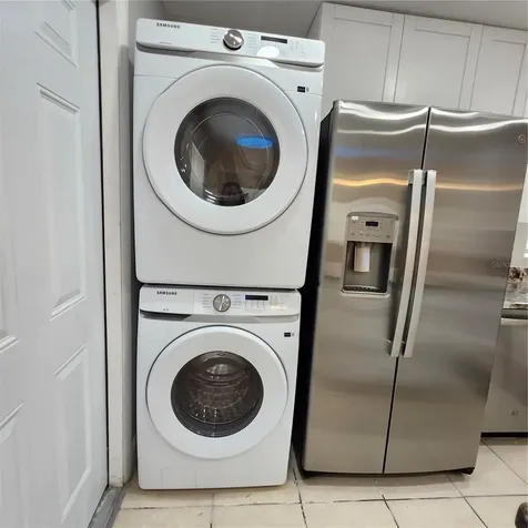 15406 Avalon Avenue Clearwater FL 33760