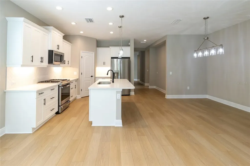 12951 Seasong Terrace Bradenton FL 34211