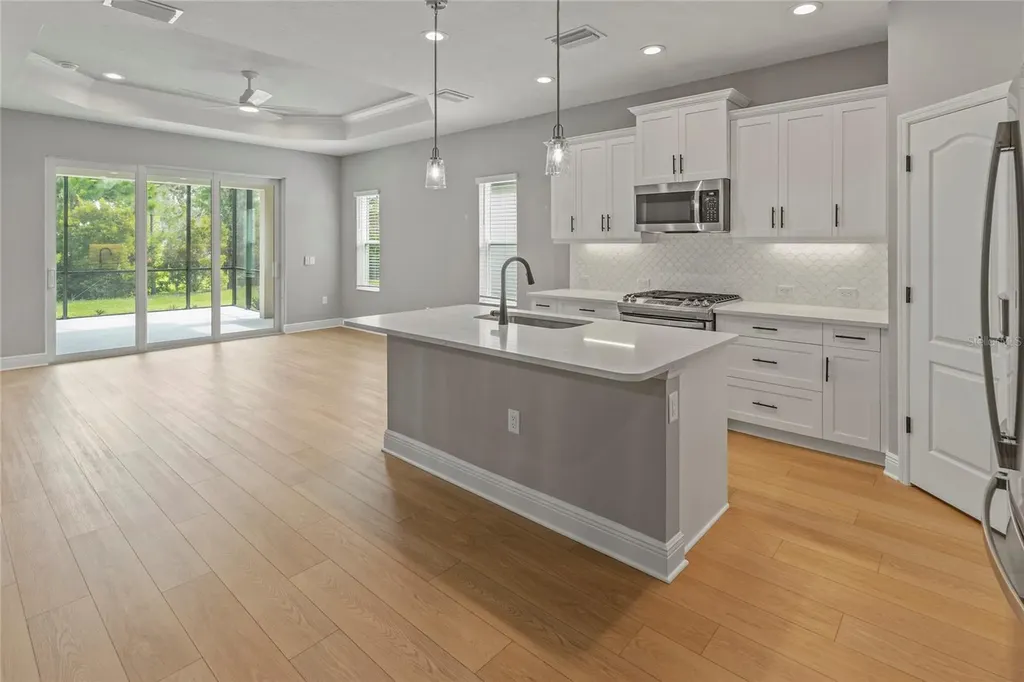 12951 Seasong Terrace Bradenton FL 34211