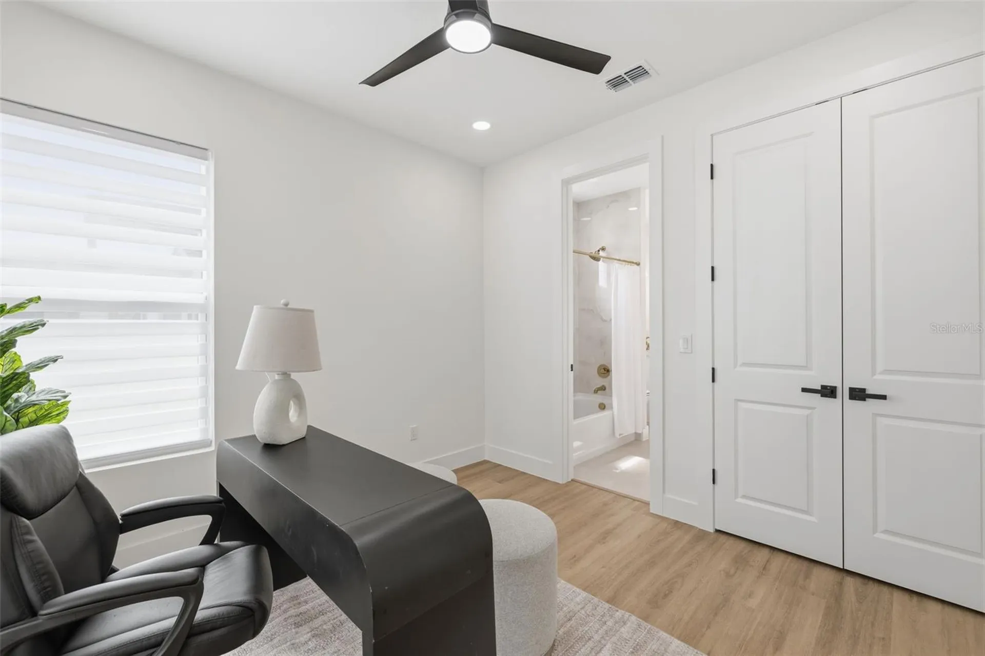 2328 W La Salle Street Tampa FL 33607