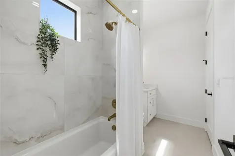 2328 W La Salle Street Tampa FL 33607