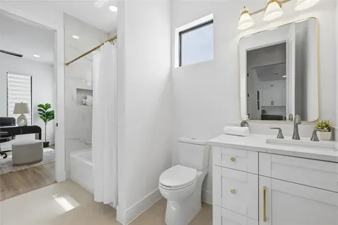 2328 W La Salle Street Tampa FL 33607