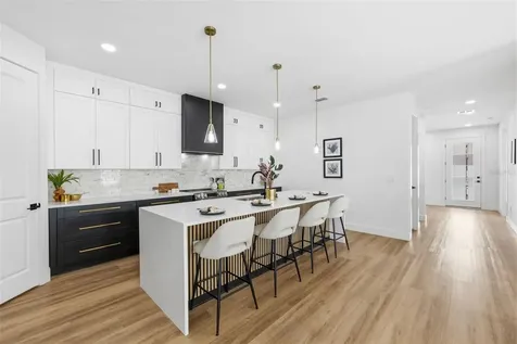 2328 W La Salle Street Tampa FL 33607