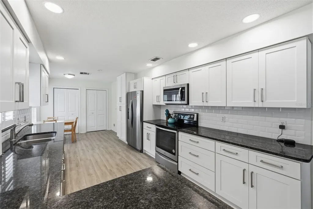 37744 Amelia Avenue Dade City FL 33525
