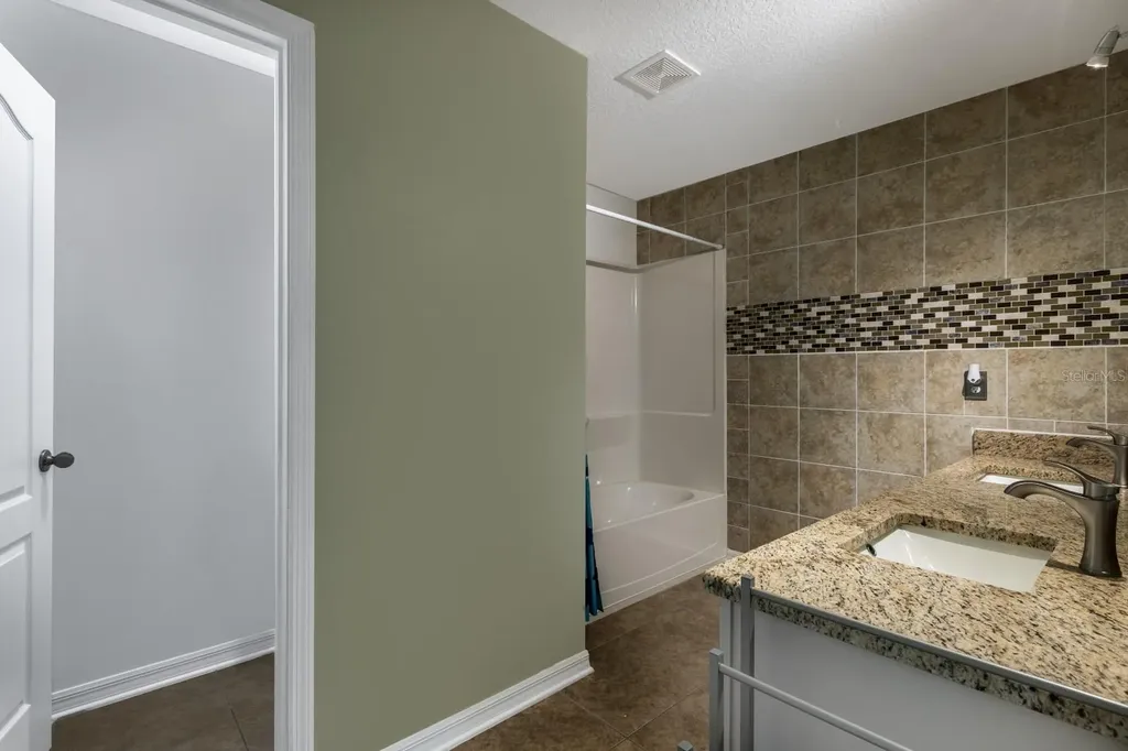 2943 Etowah Park Boulevard Tavares FL 32778