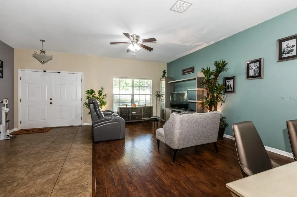 2943 Etowah Park Boulevard Tavares FL 32778
