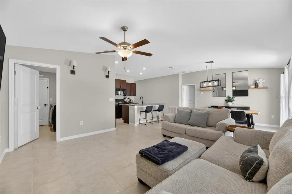 11216 Kelly Green Avenue Wimauma FL 33598