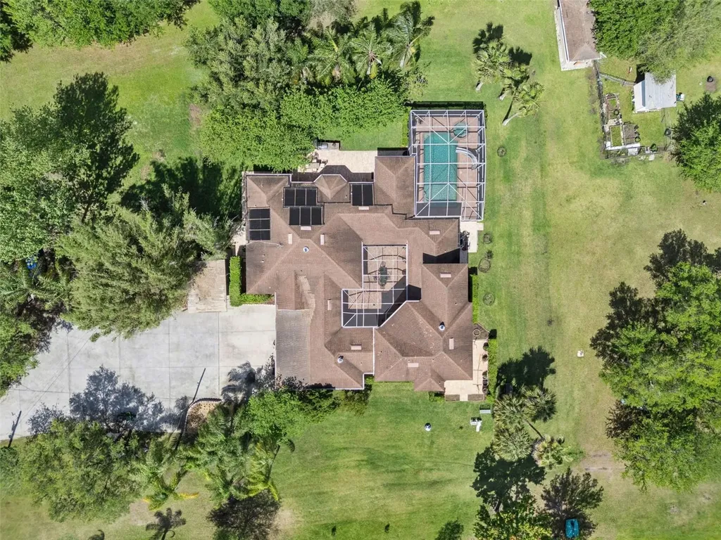 5825 Lake Lizzie Drive St Cloud FL 34771