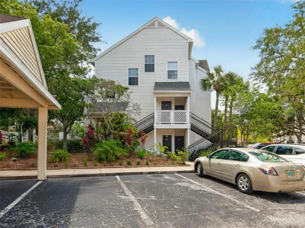 3305 Haviland Court Palm Harbor FL 34684