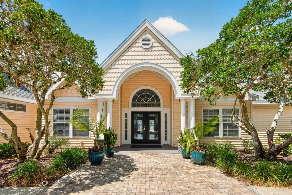 3305 Haviland Court Palm Harbor FL 34684