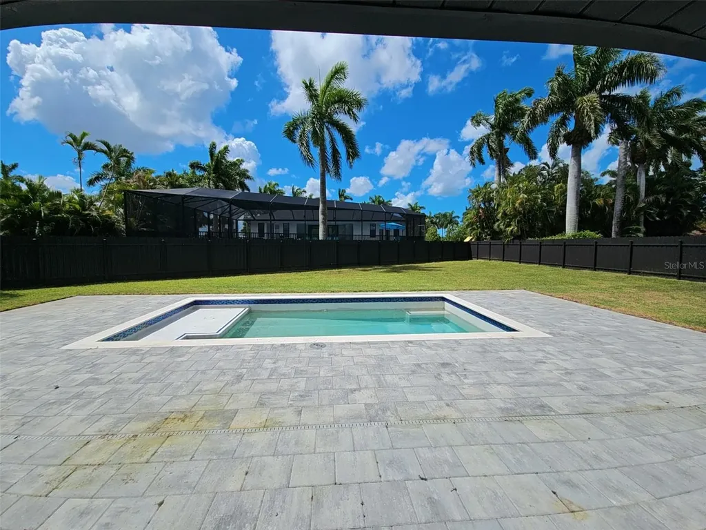 112 Bayshore Drive Cape Coral FL 33904