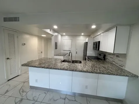 1400 NE 191st Street Miami FL 33179
