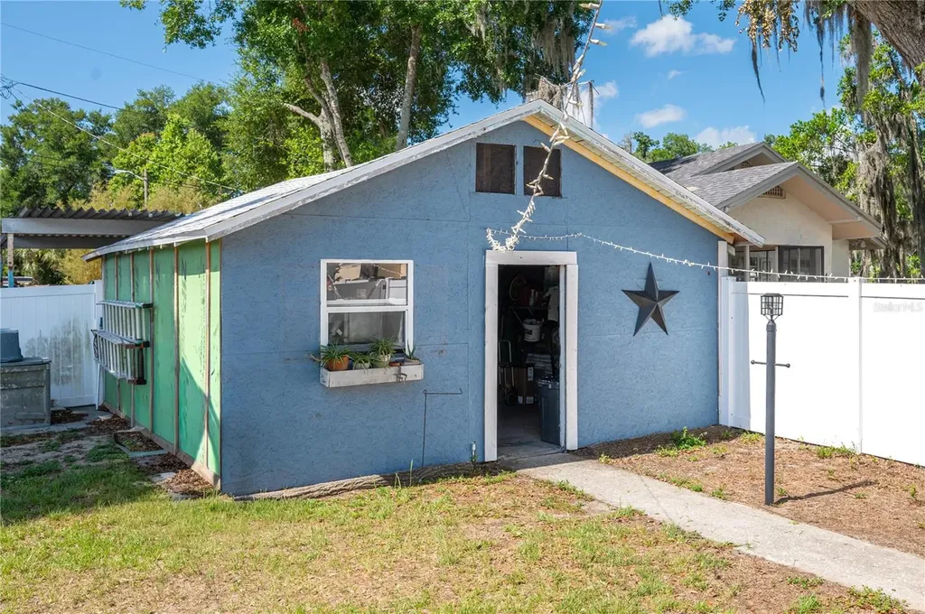 414 E Bullard Avenue Lake Wales FL 33853