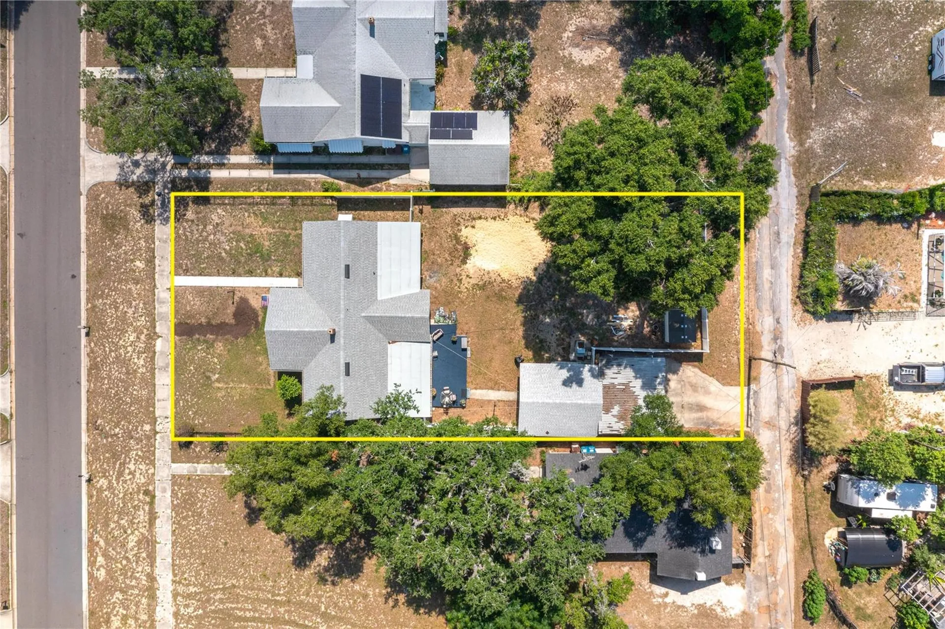 414 E Bullard Avenue Lake Wales FL 33853