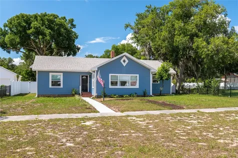 414 E Bullard Avenue Lake Wales FL 33853