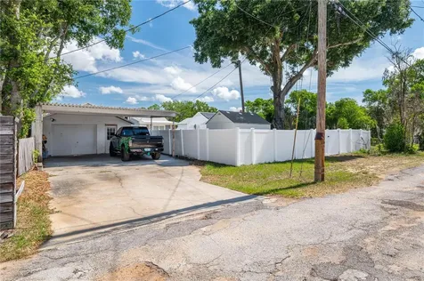 414 E Bullard Avenue Lake Wales FL 33853