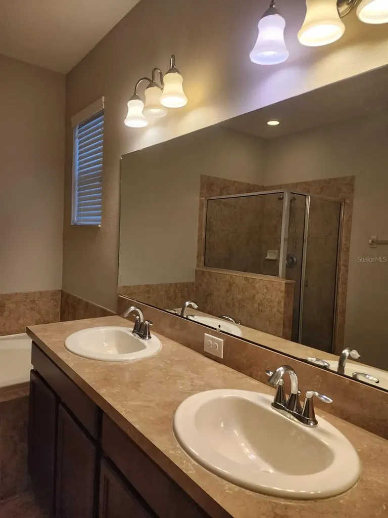2765 Carrickton Circle Orlando FL 32824