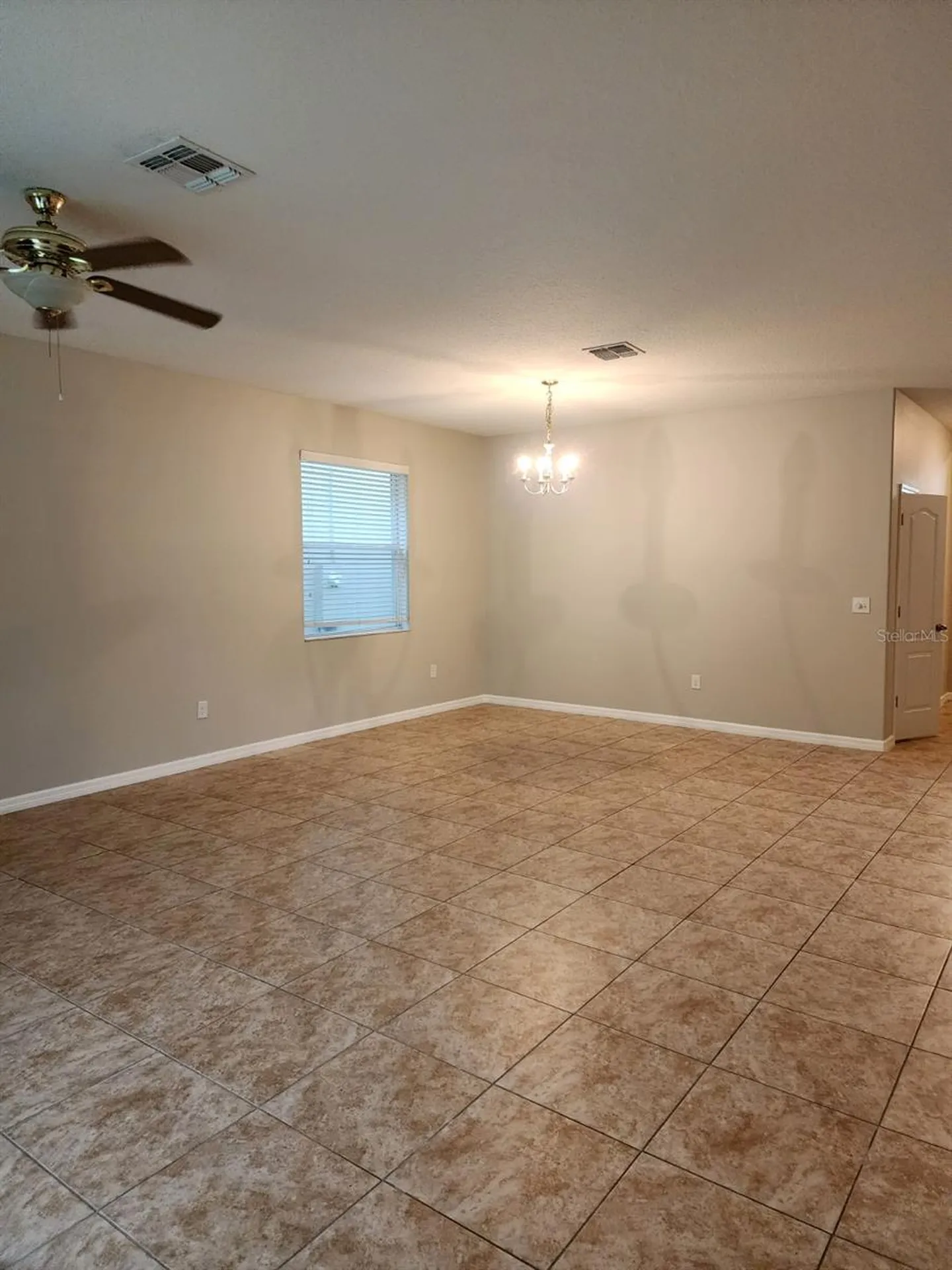 2765 Carrickton Circle Orlando FL 32824