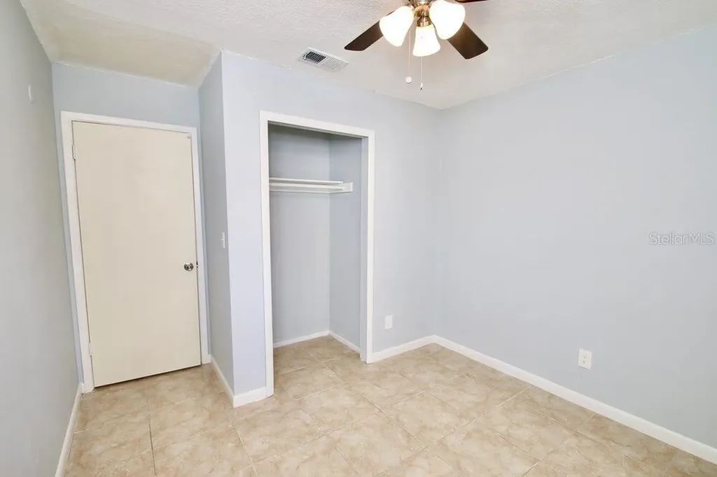 2202 Murdock Boulevard Orlando FL 32817