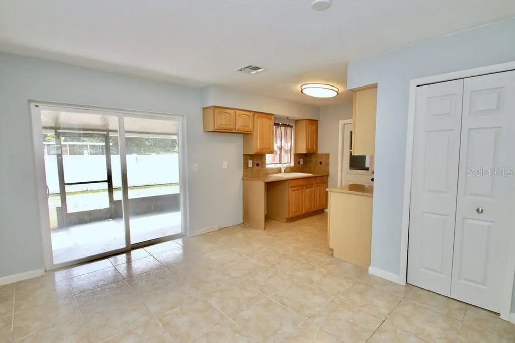 2202 Murdock Boulevard Orlando FL 32817