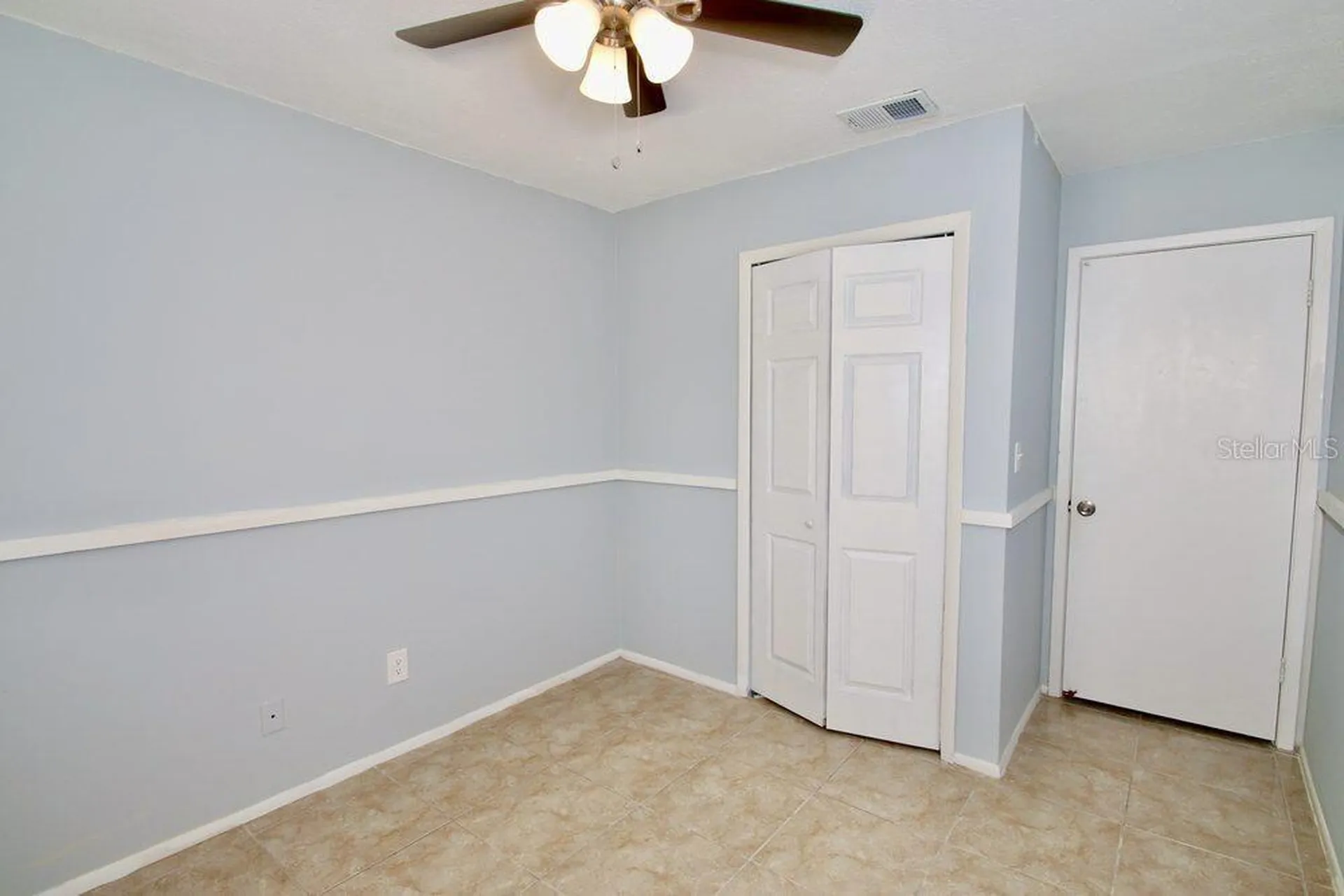 2202 Murdock Boulevard Orlando FL 32817