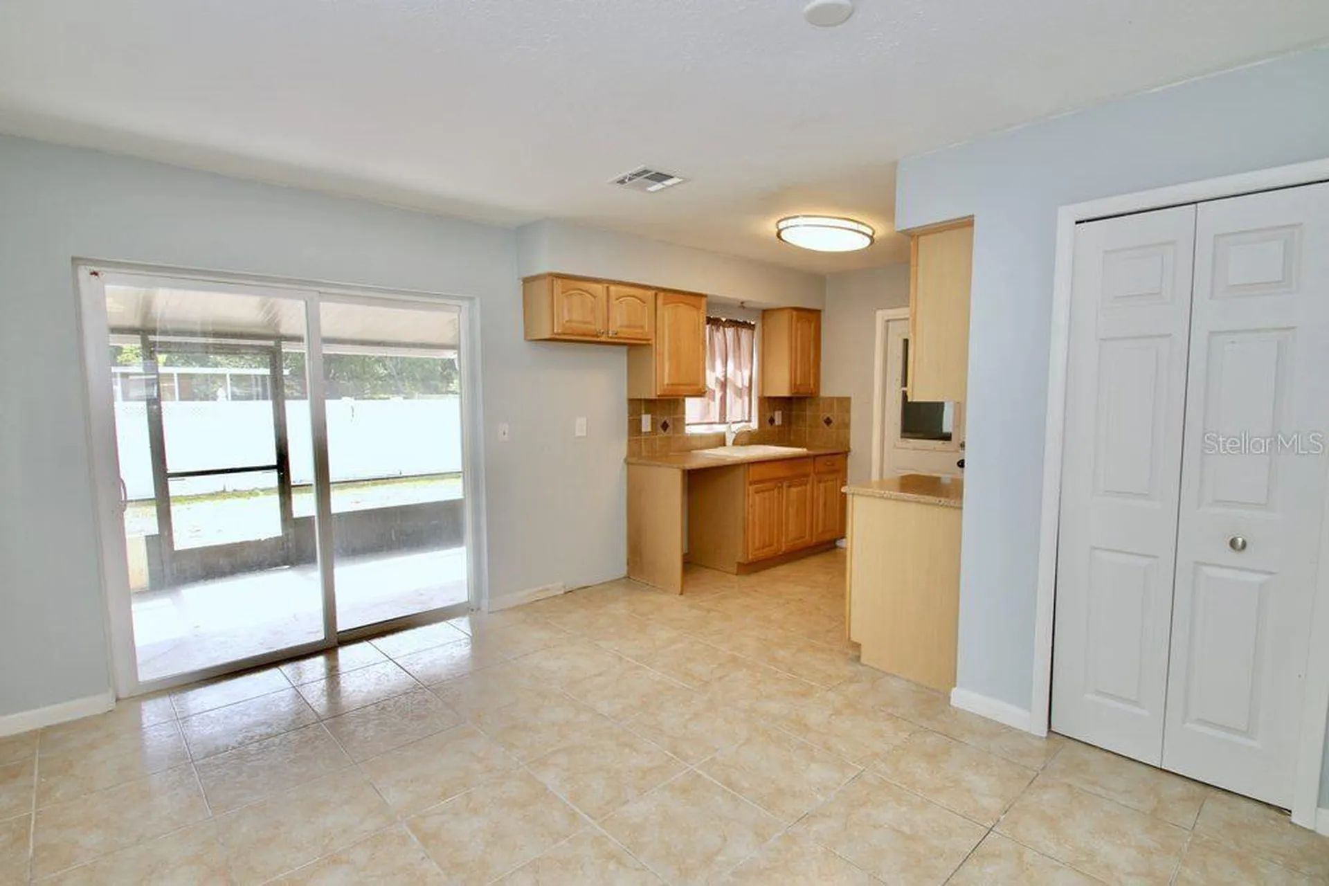 2202 Murdock Boulevard Orlando FL 32817