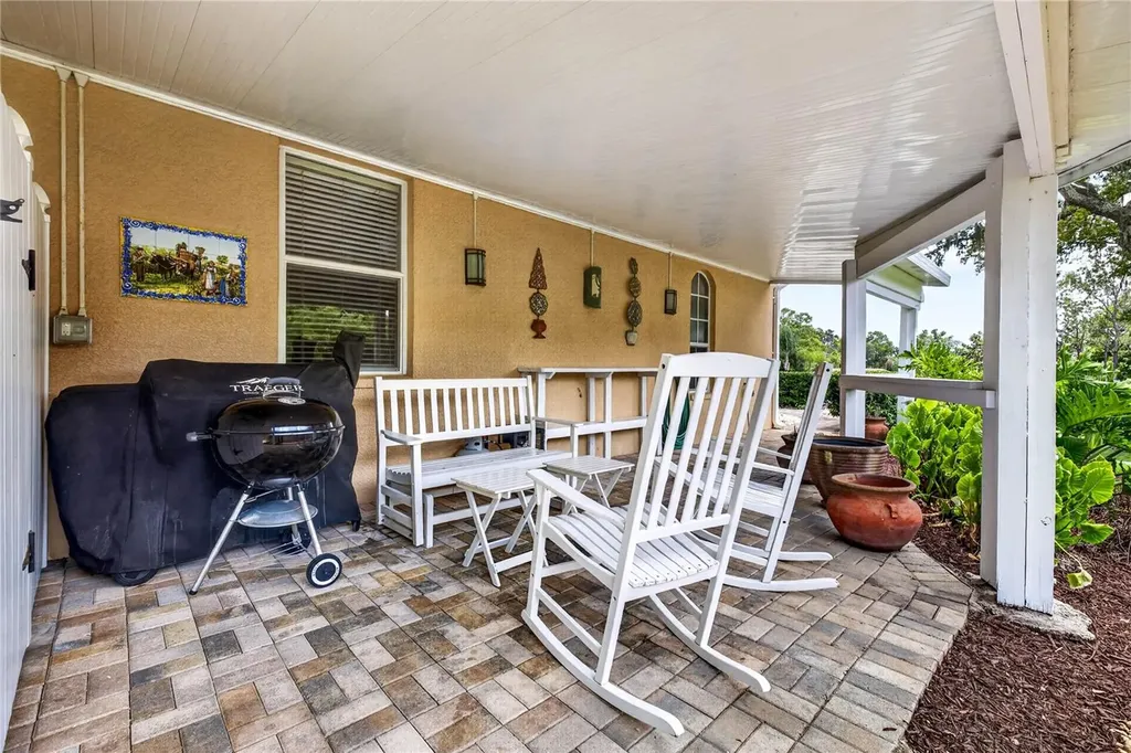 12643 Oak Hollow Court Dade City FL 33525