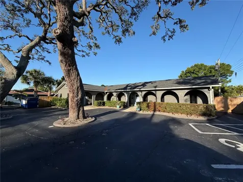 11520 Oakhurst Road Largo FL 33774