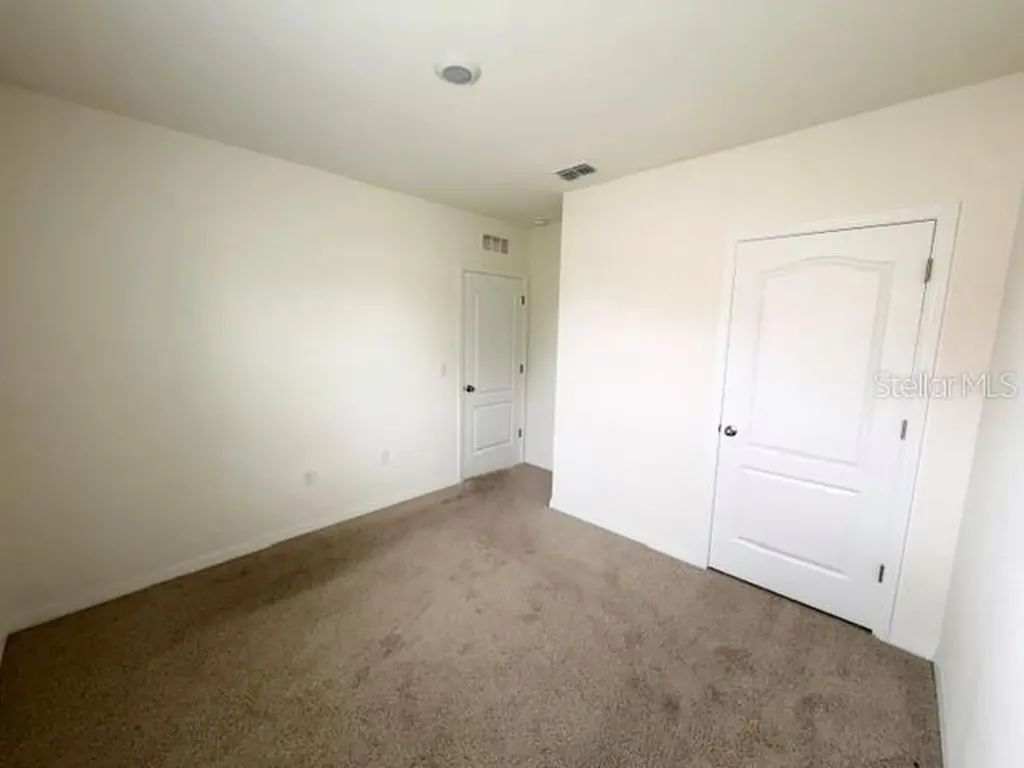 709 Versailles Lane Kissimmee FL 34759