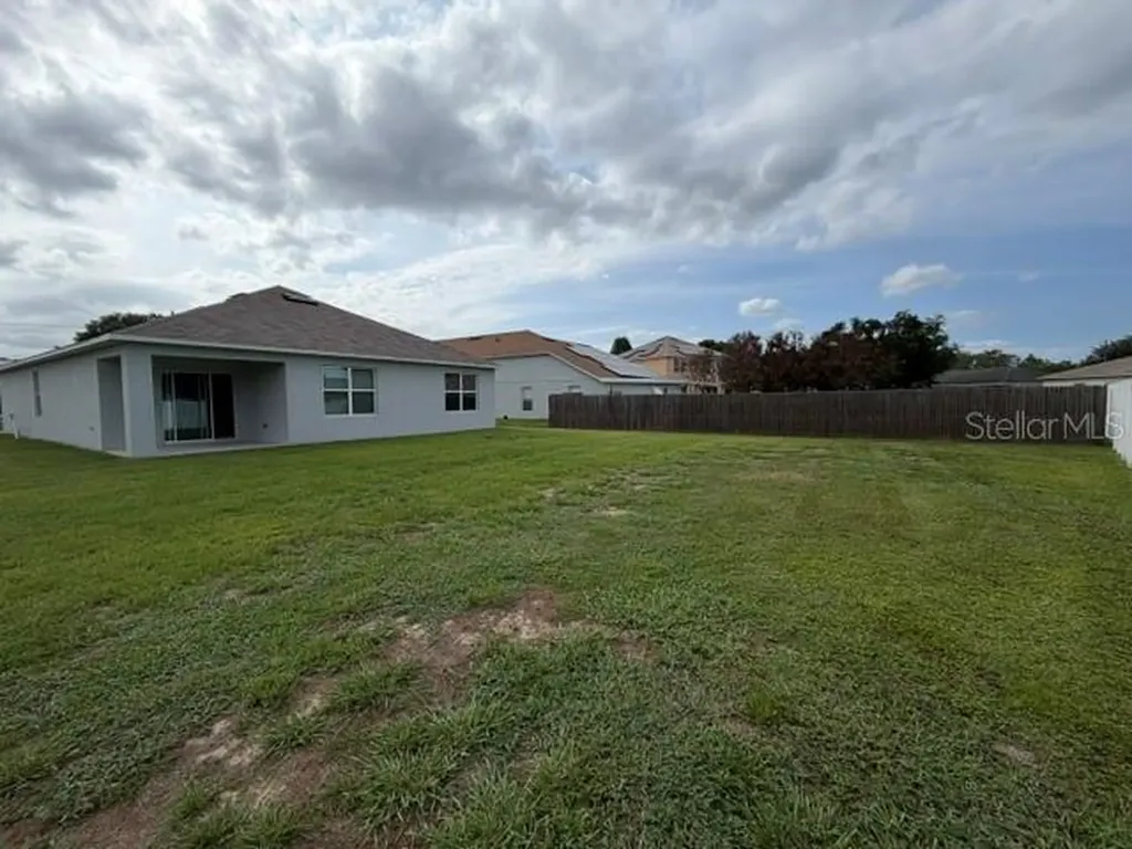 709 Versailles Lane Kissimmee FL 34759