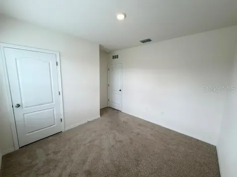 709 Versailles Lane Kissimmee FL 34759