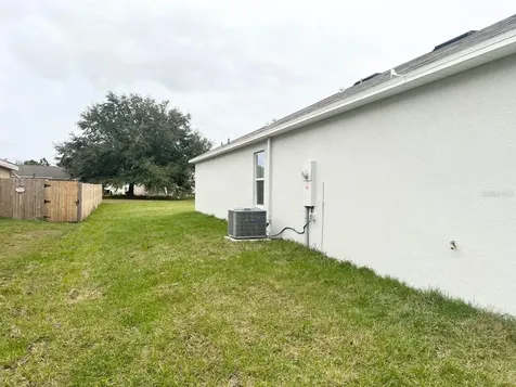 709 Versailles Lane Kissimmee FL 34759
