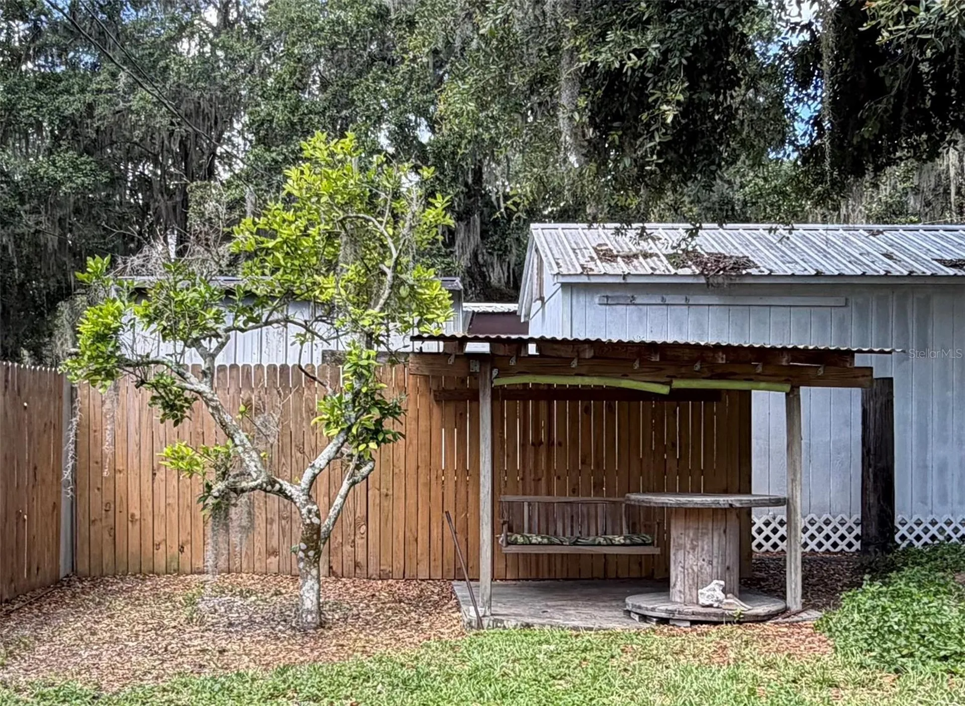3315 Cr 431n Lake Panasoffkee FL 33538