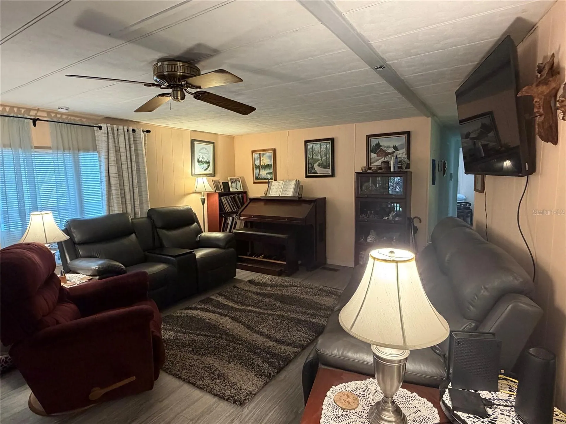 3315 Cr 431n Lake Panasoffkee FL 33538