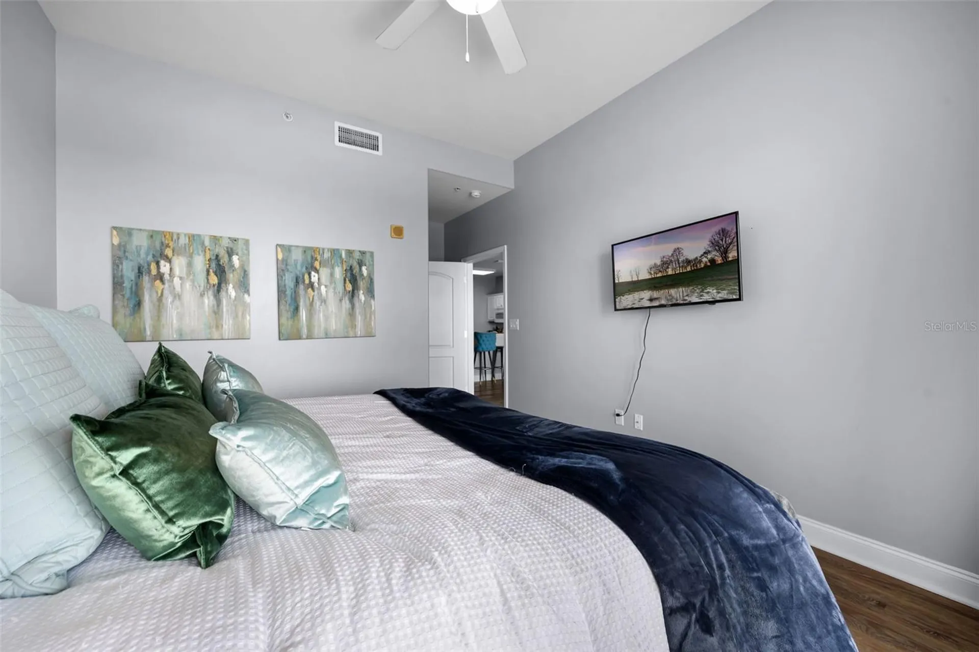 13427 Blue Heron Beach Drive Orlando FL 32821
