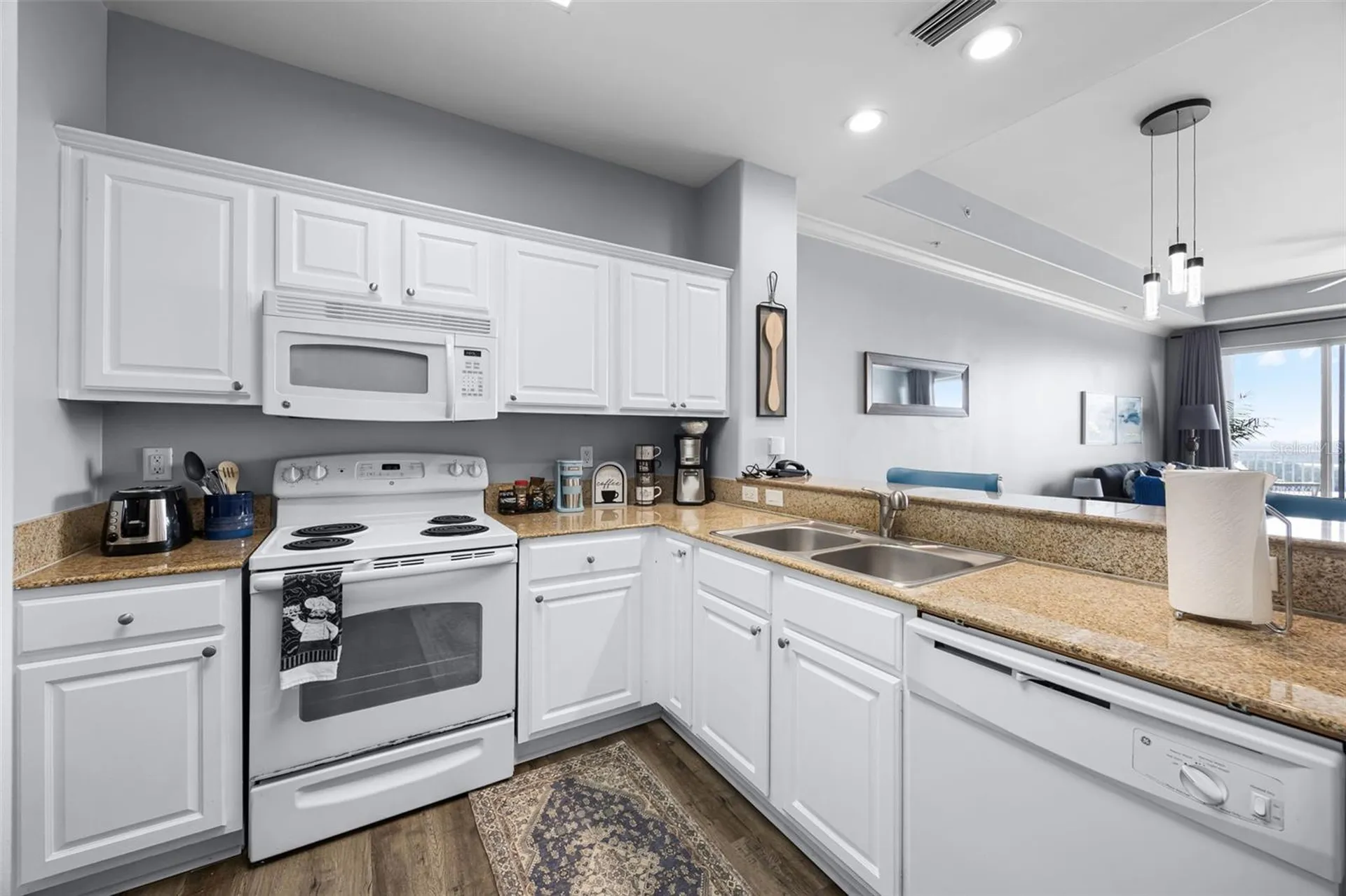 13427 Blue Heron Beach Drive Orlando FL 32821