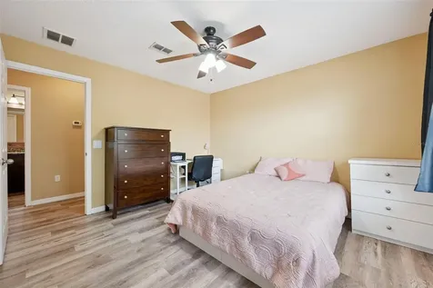 4880 Poolside Drive St Cloud FL 34769
