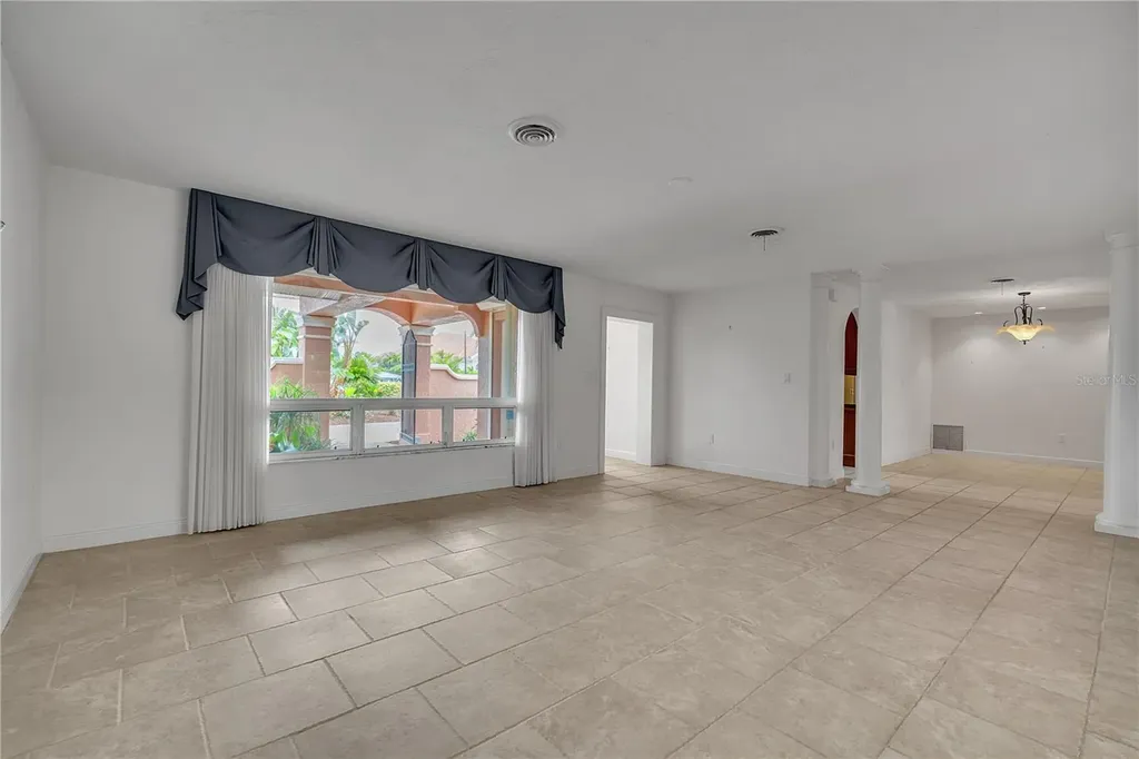 609 Laguna Drive Venice FL 34285