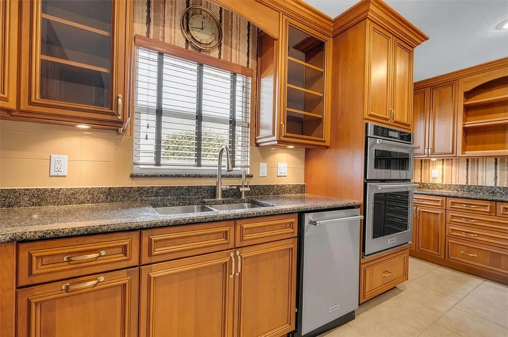 609 Laguna Drive Venice FL 34285