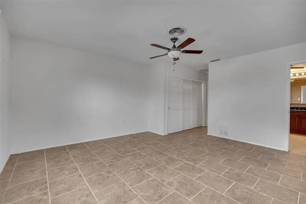 609 Laguna Drive Venice FL 34285