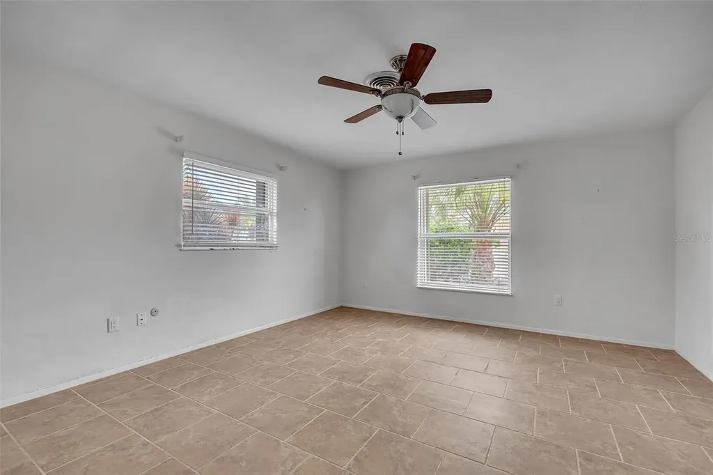 609 Laguna Drive Venice FL 34285
