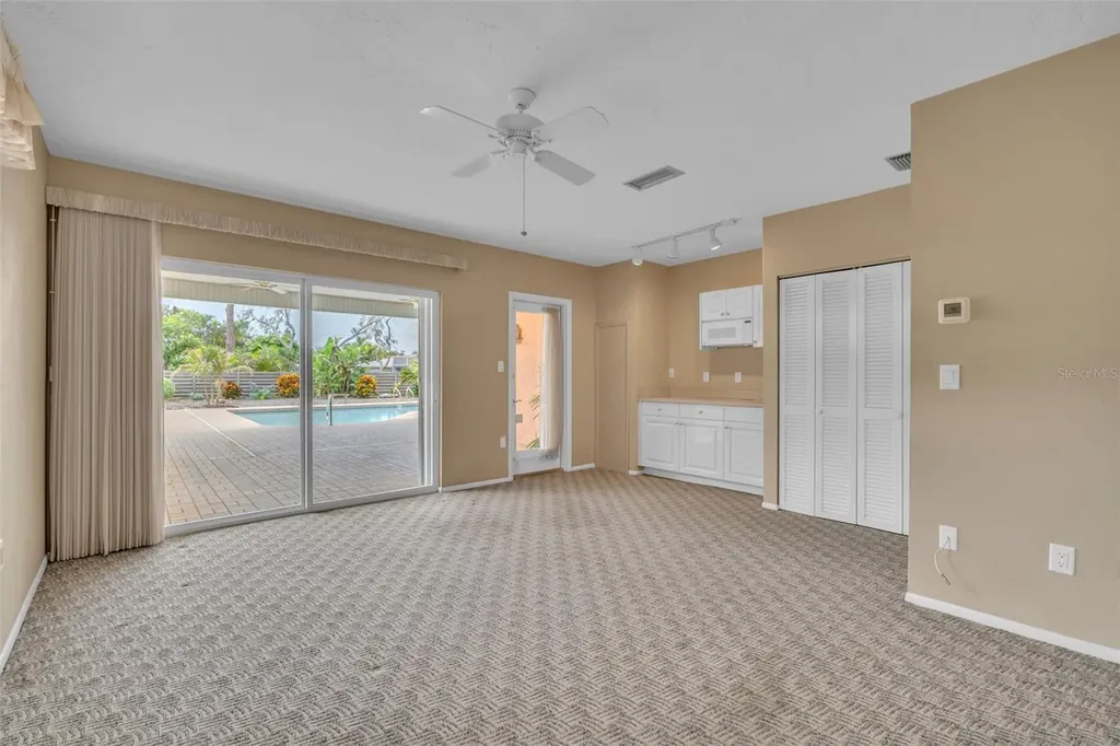 609 Laguna Drive Venice FL 34285
