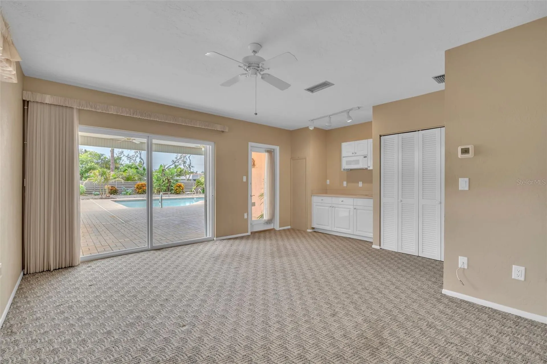609 Laguna Drive Venice FL 34285