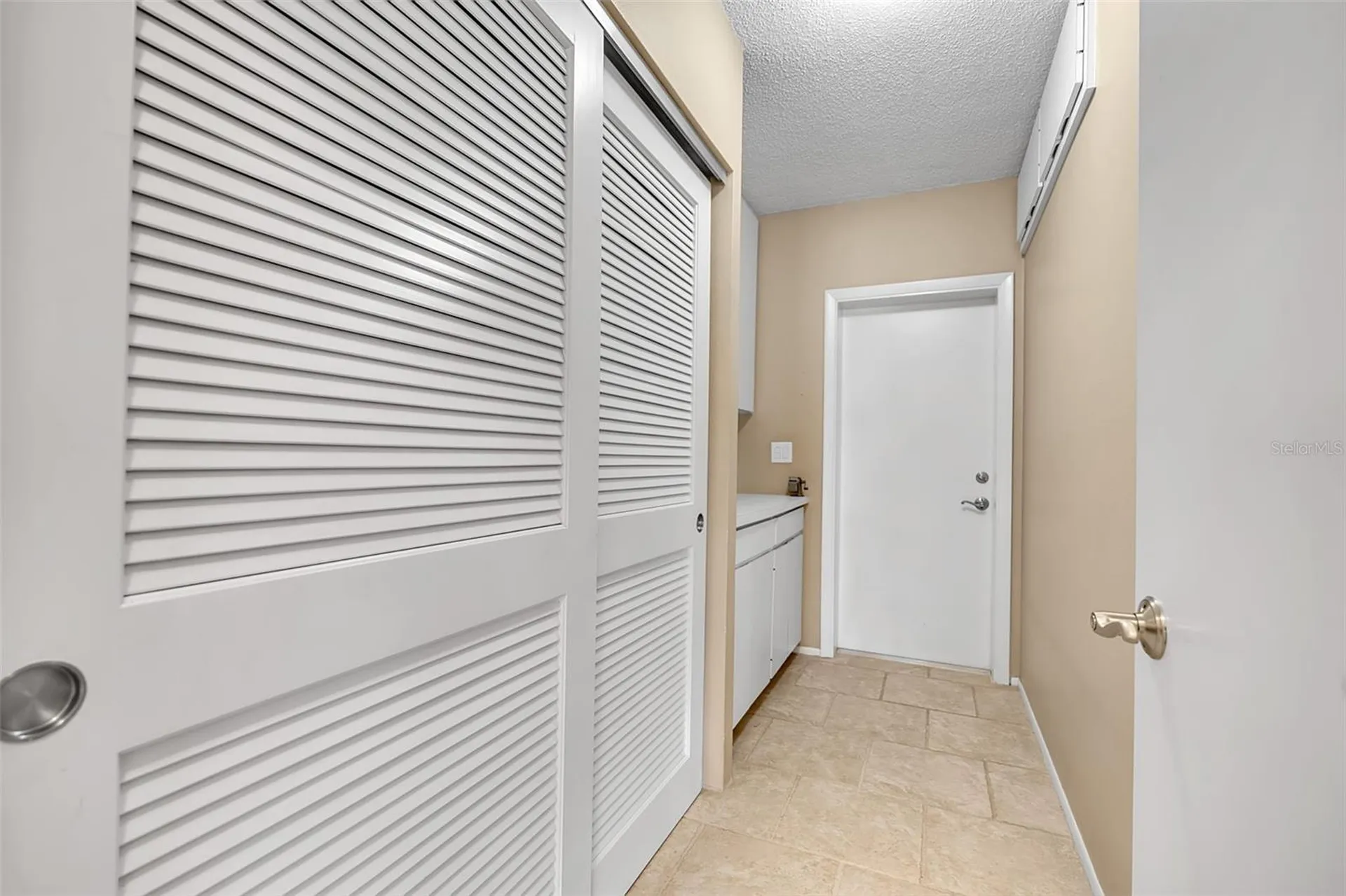 609 Laguna Drive Venice FL 34285