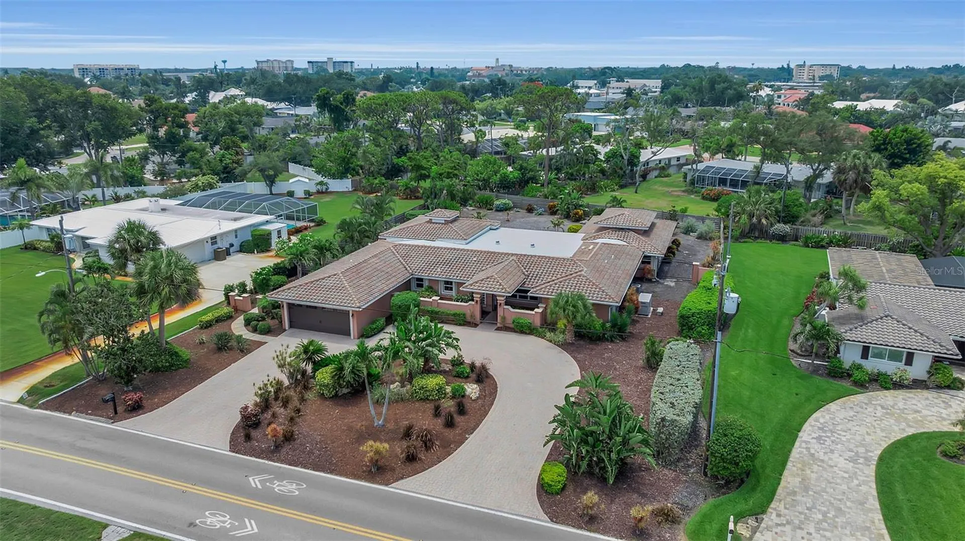 609 Laguna Drive Venice FL 34285