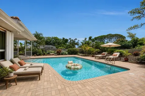 609 Laguna Drive Venice FL 34285