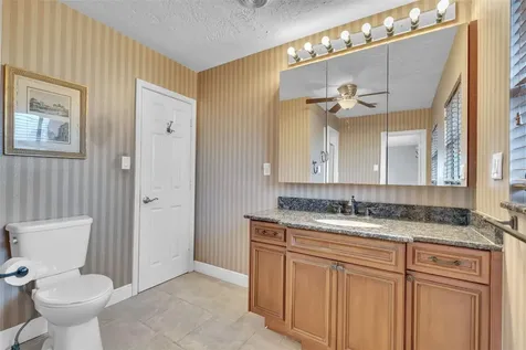 609 Laguna Drive Venice FL 34285