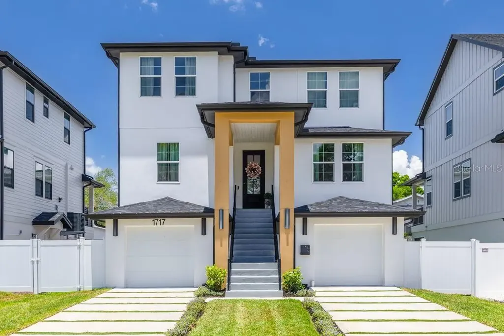 1717 Massachusetts Avenue NE St Petersburg FL 33703